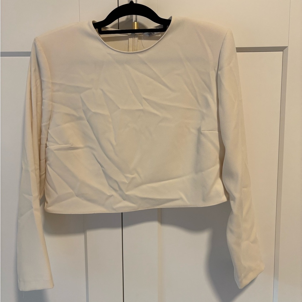 Zara Cream Long Sleeve Fitted Crop Blouse